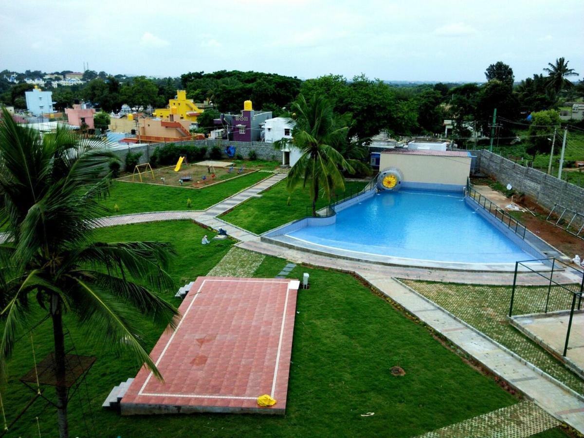 Park Hotel And Resort Kaglipur Exterior photo