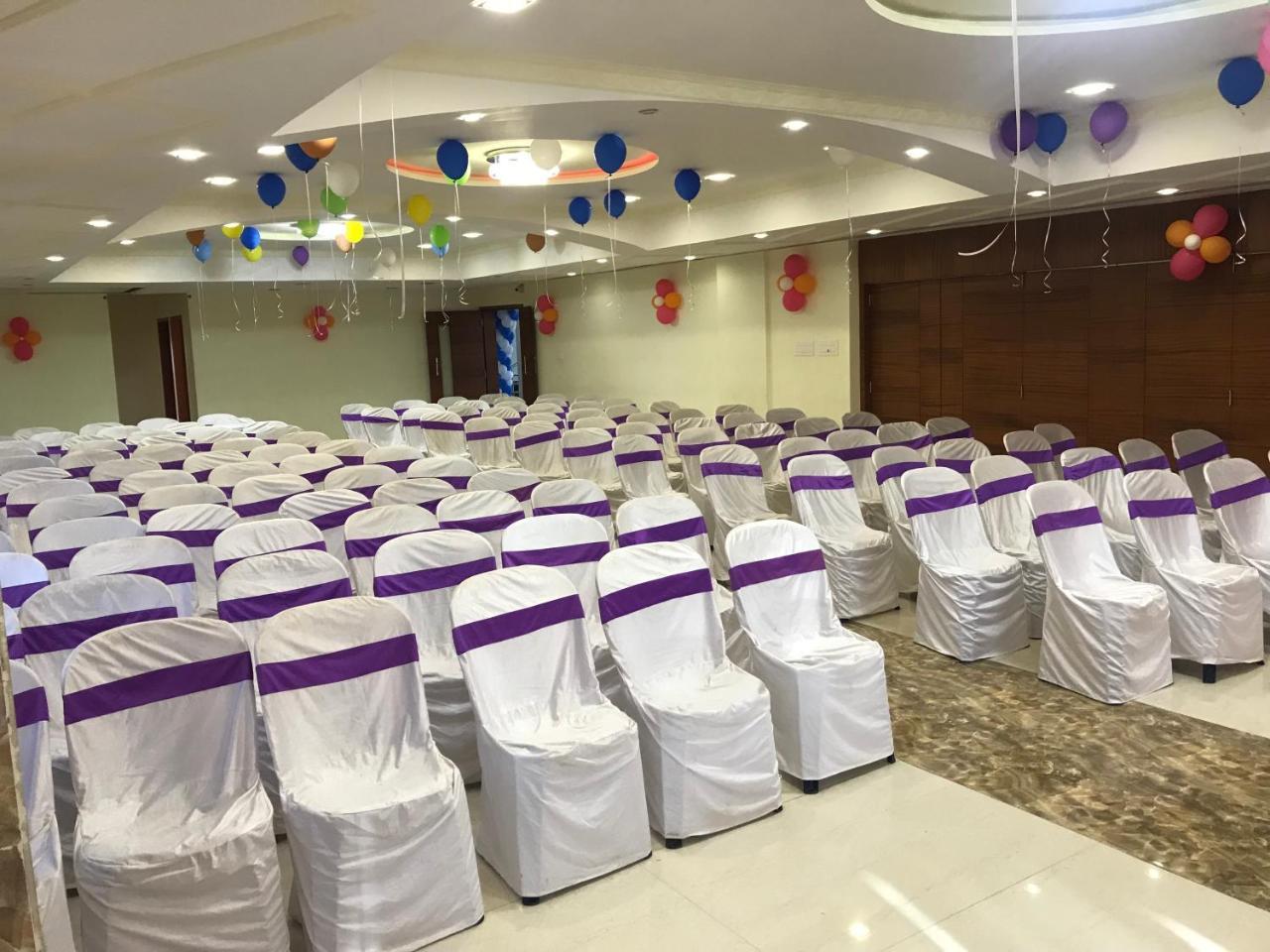 Park Hotel And Resort Kaglipur Exterior photo