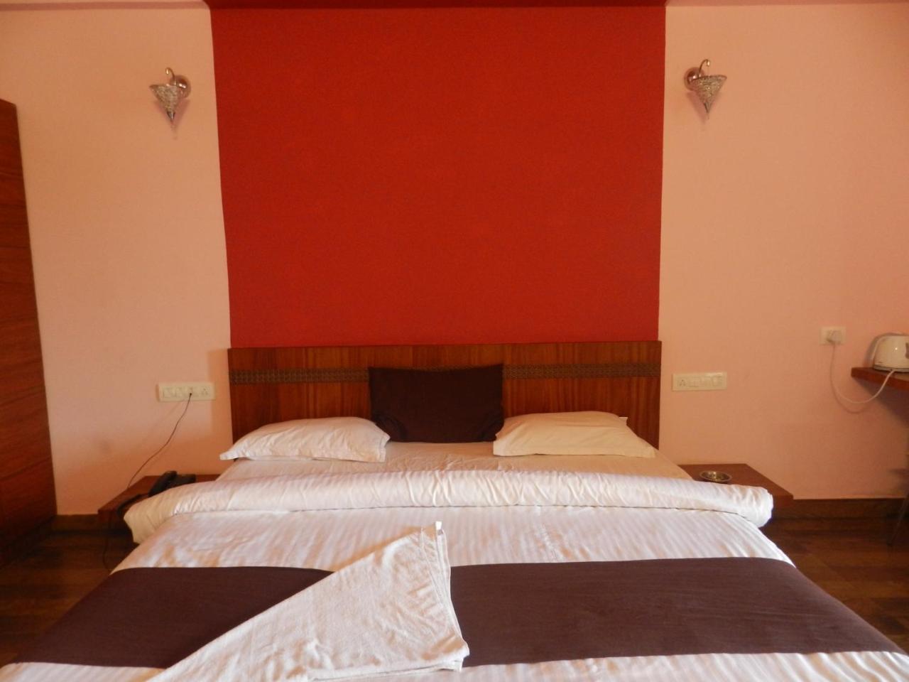 Park Hotel And Resort Kaglipur Exterior photo